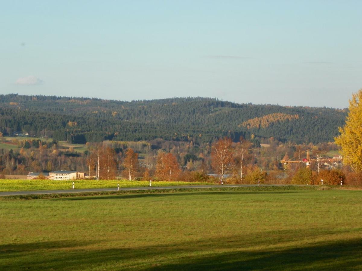 Ferienwohnung Am Weissenstaedter See ไวเซินชตัดท์ ภายนอก รูปภาพ