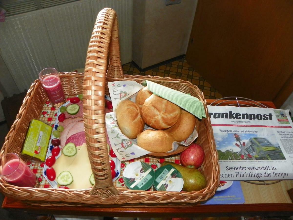 Ferienwohnung Am Weissenstaedter See ไวเซินชตัดท์ ภายนอก รูปภาพ